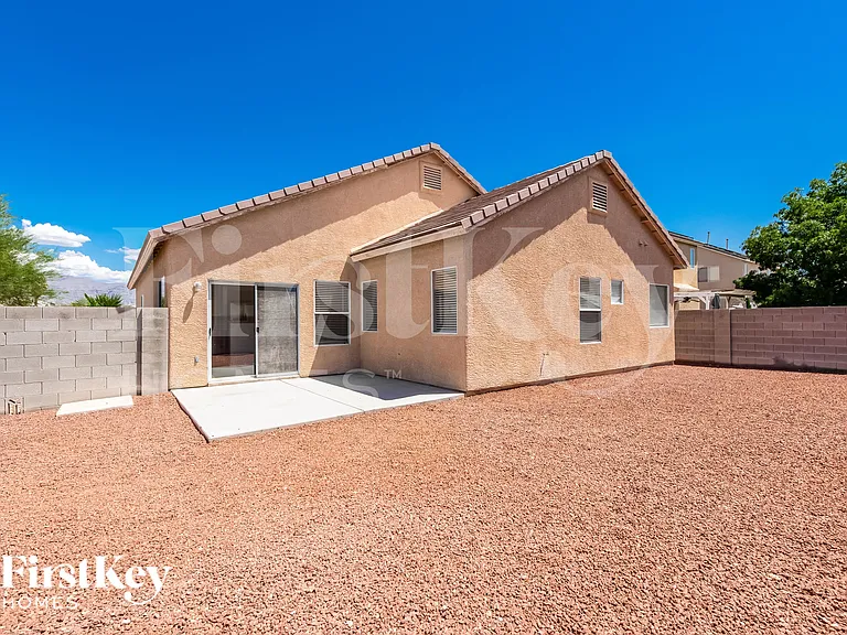 1527 Paradise Reef Ave — Photo 17
