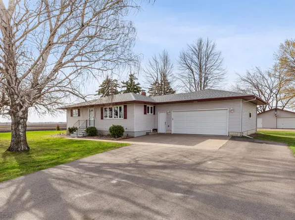 7409 80th Ave S, Sabin, MN 56580