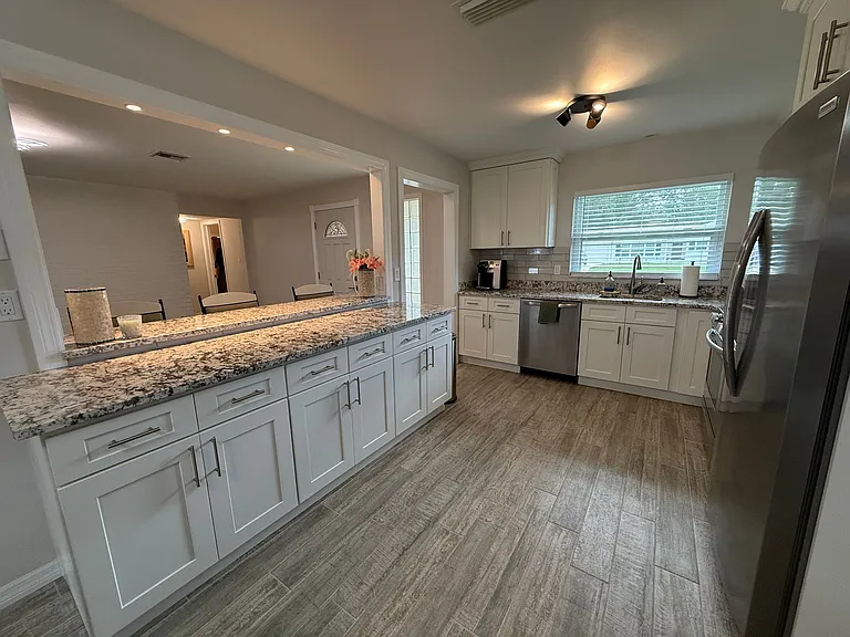 1433 Marjohn Ave — Photo 3