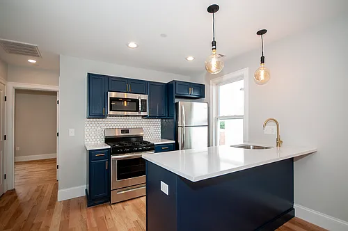 137 Paris St #3 Photo 1