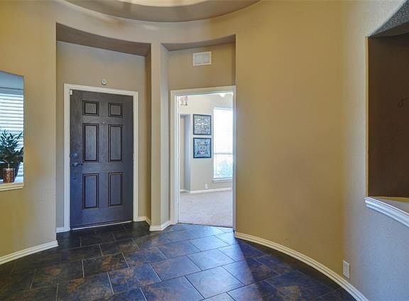 3rd image of 1317 Hearthstone Dr