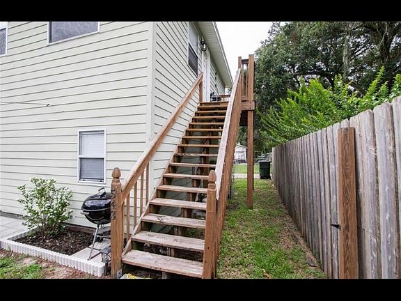 2nd image of 541 W Hancock St #B
