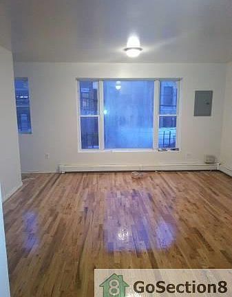 3rd image of 171 Beach 29th St Floor 2