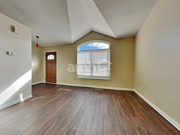 7 Grouse Dr — Photo 3