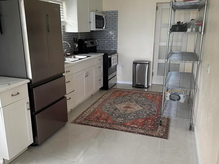 2CAA One Caret Bay — Photo 4