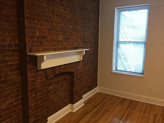 Rented by Metropolis Real Estate of Manhattan | media 15