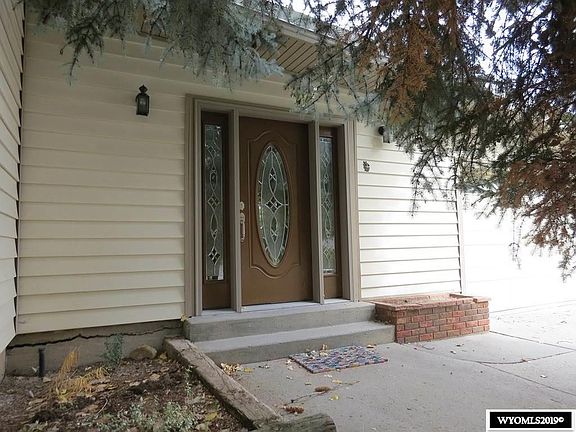 5th image of 2224 W Bend Ave
