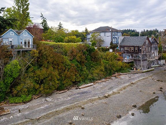 5th image of 0 NW Front Street
