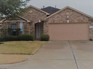 1015 Sapling Crest Ct, Fresno, TX 77545