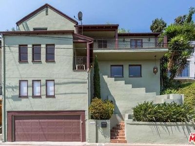 2447 Claremont Ave, Los Angeles, CA, 90027