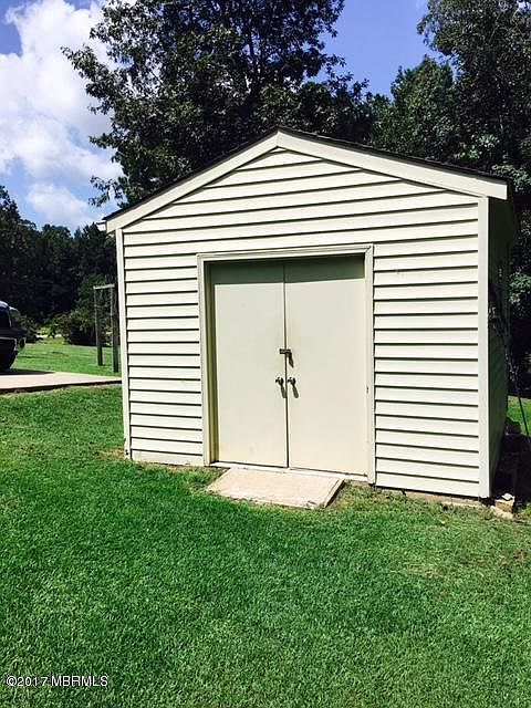 2nd image of 9038 Blizzard Rd