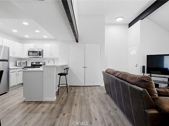 5th image of 1500 W Edgehill Rd APT 20