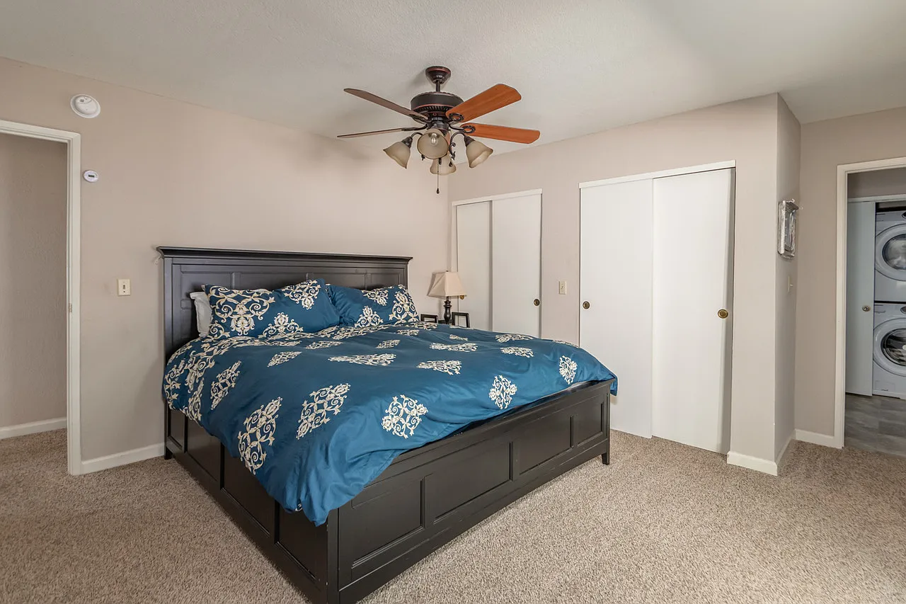 3 bed, 1884 sqft, $2,100 — Photo 3