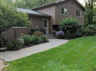 N6131 807th St, Elk Mound, WI 54739