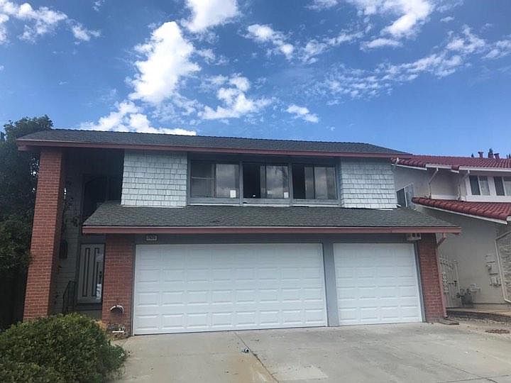 1st image of 2825 Glen Firth Dr