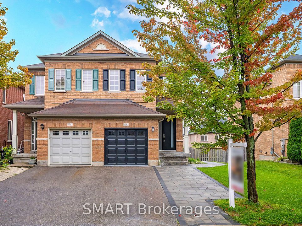 1st image of 3367 Stoney Cres