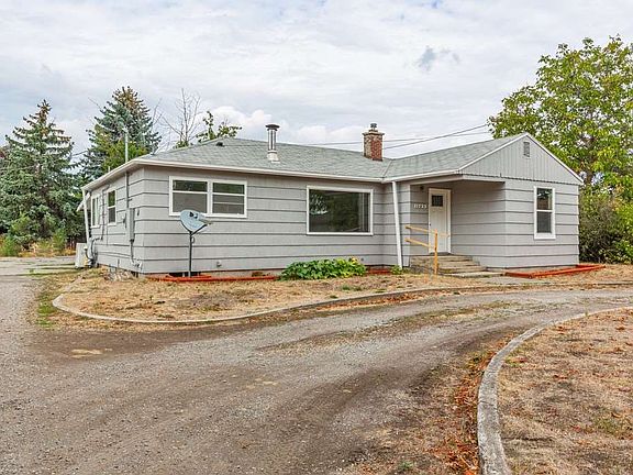 2nd image of 11723 E Alki Ave