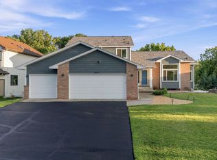 11205 72nd Ave N, Maple Grove, MN 55369