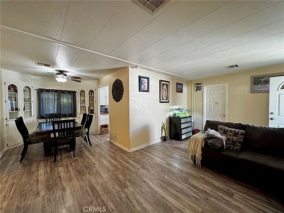 2nd image of 3883 Buchanan St Space 133