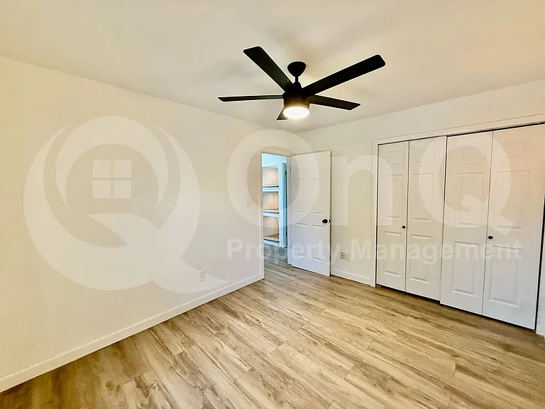 9441 N 15th Pl — Photo 18