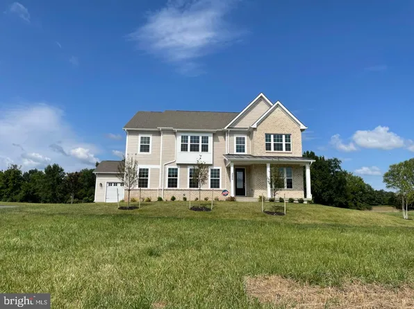 3950 Logmill Rd, Gainesville, VA 20155