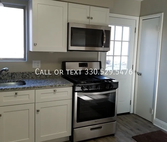 72 S Thomas Rd #12 — Photo 9