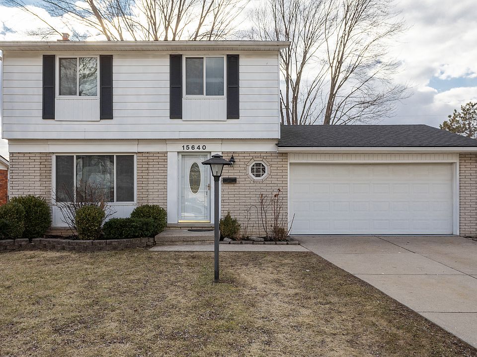 1st image of 15640 Vivian St