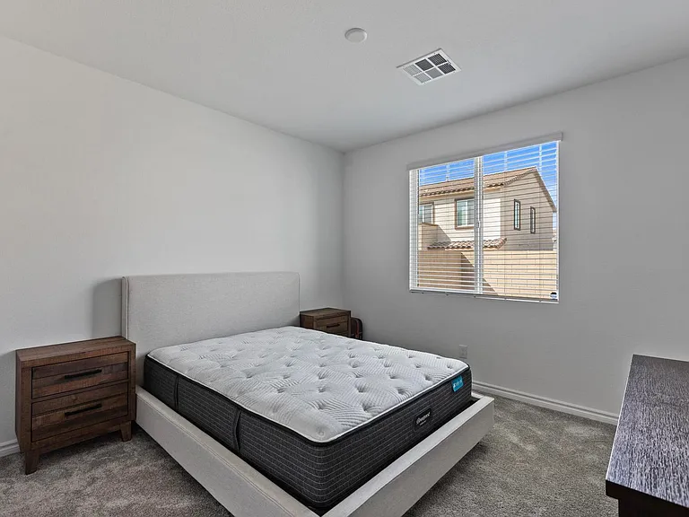 3546 Luciana Glen Ave — Photo 22