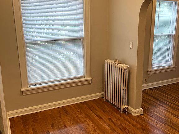5th image of 2817 Harriet Ave APT 2