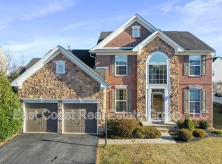 66 Ticonderoga Dr, Kearneysville, WV 25430