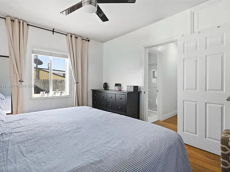 104 SW 40th Ave — Photo 15