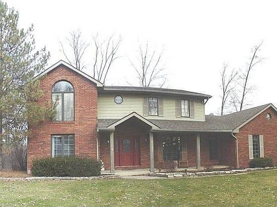 1st image of 107 Brown Dr