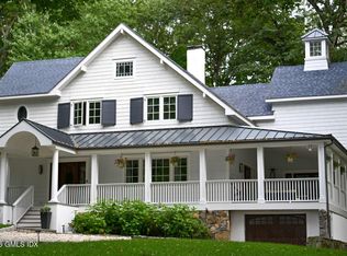 311 Riversville Rd, Greenwich, CT 06831