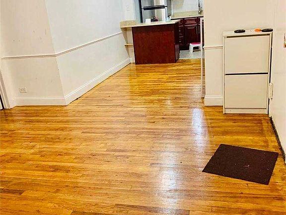 2nd image of 83-30 Vietor Ave #704