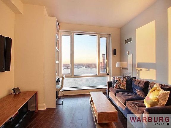 2nd image of 70 Little St W #27D