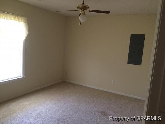 3rd image of 2639 Pinewood Dr