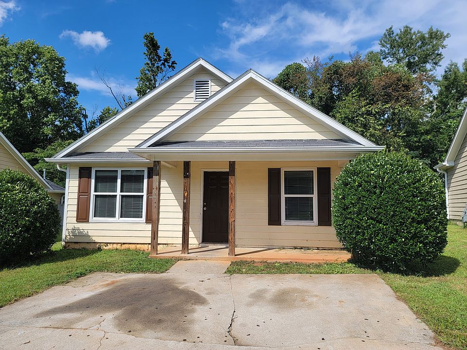 1st image of 126 Tuscany Ln