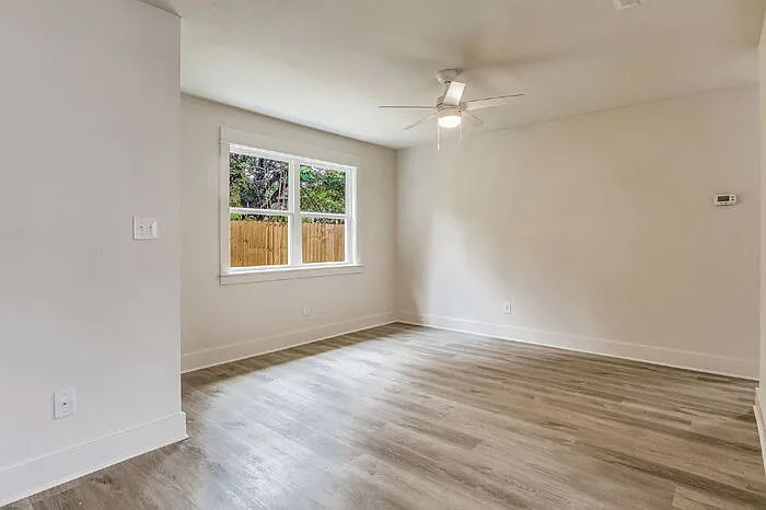 7203 Mobile Hwy #C — Photo 20