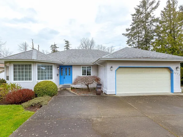 2272 Weiler Ave, Sidney, BC V8L 1R8