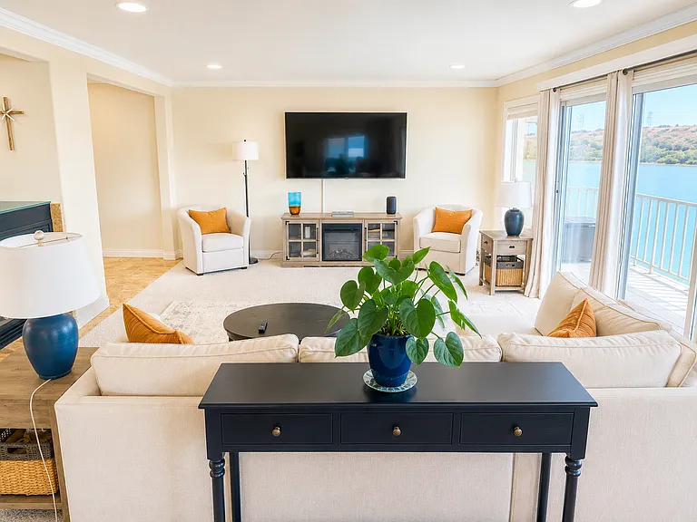 4747 Marina Dr #15 — Photo 7