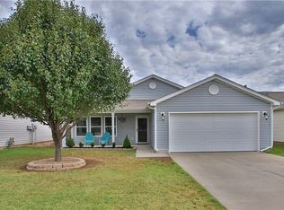 425 Leopard Lily Dr, Norman, OK 73069
