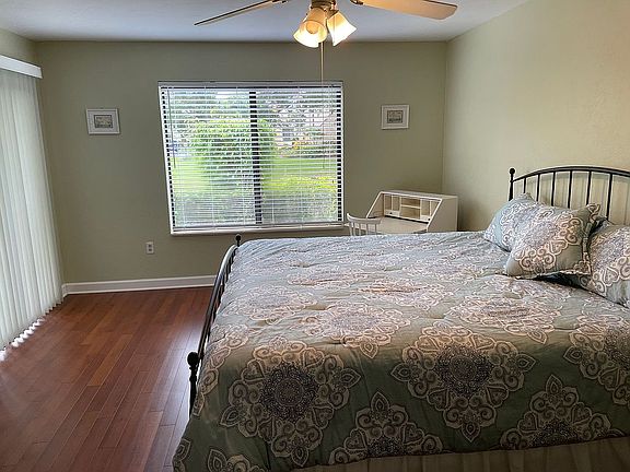 2nd image of 5745 Marina Dr APT 2