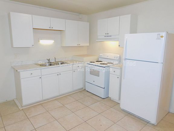 4th image of 1514 Gholson Ave S #D