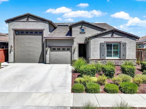 1540 Blossom Way, Dixon, CA 95620