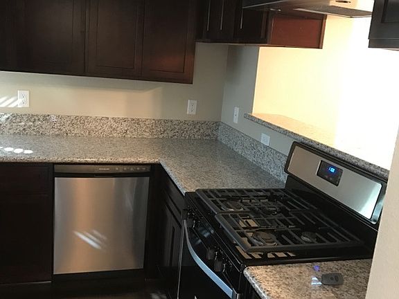 3rd image of 624 Paulson Dr