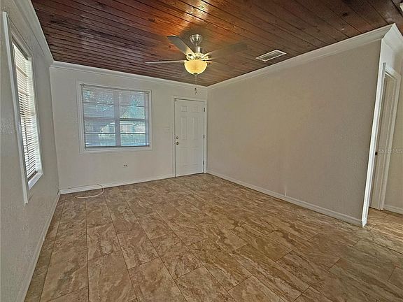 2nd image of 3215 E Louisiana Ave