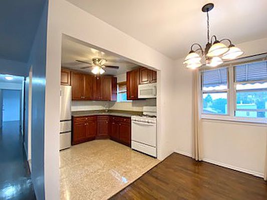 3rd image of 31-34 44th St #3