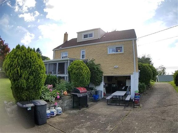 5th image of 6121 Murray Ave