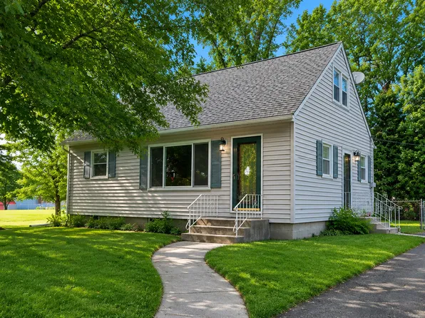 6032 Upper Afton Rd, Woodbury, MN 55125