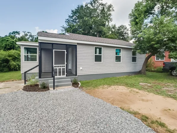 341 Hiller Dr, Biloxi, MS 39531